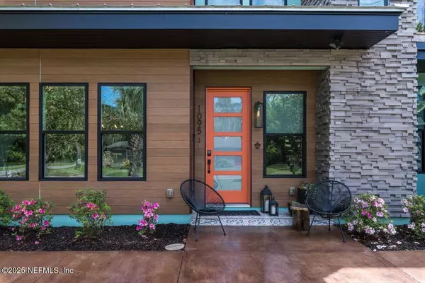 Atlantic Beach, FL 32233,1095 TULIP ST