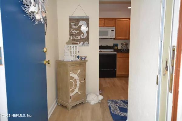 Ponte Vedra Beach, FL 32082,101 THOUSAND OAKS DR #F-3