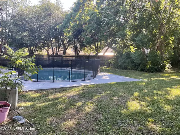 Jacksonville, FL 32223,12094 DIVIDING OAKS TRL E