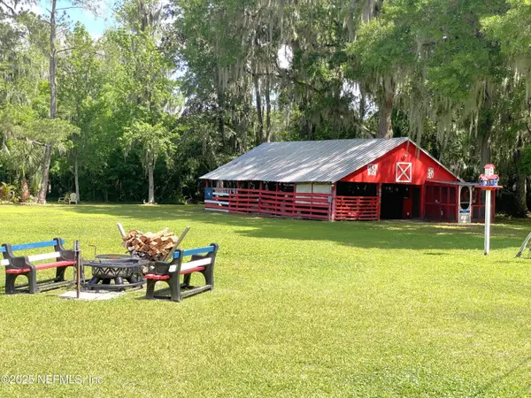 San Mateo, FL 32187,689 S HIGHWAY 17