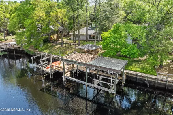 Yulee, FL 32097,86183 MEADOWFIELD BLUFFS RD