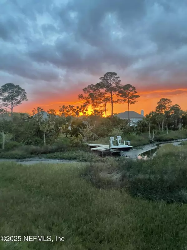 Jacksonville Beach, FL 32250,1800 THE GREENS WAY #1404
