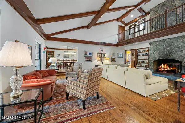 Jacksonville, FL 32217,3672 CATHEDRAL OAKS PL N