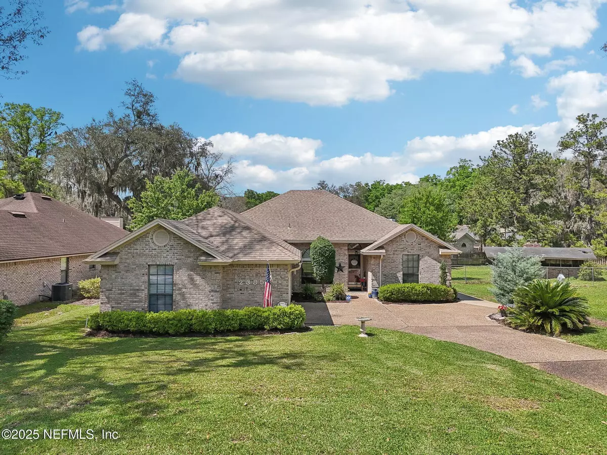 Orange Park, FL 32073,2385 LORRIE DR