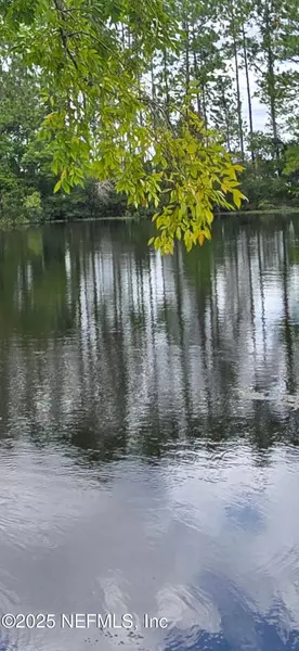 2682 KIMBERLY FOREST DR E, Jacksonville, FL 32246