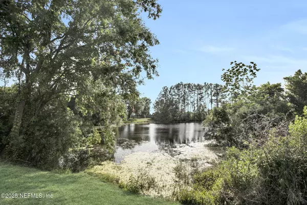 2682 KIMBERLY FOREST DR E, Jacksonville, FL 32246