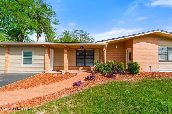 Jacksonville, FL 32221,7715 ROLLING HILLS DR