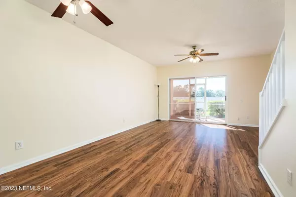 Jacksonville, FL 32246,12311 KENSINGTON LAKES DR #1305