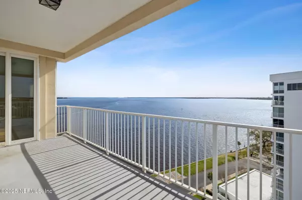 1560 LANCASTER TER #1203, Jacksonville, FL 32204