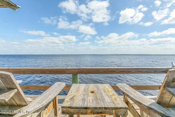 Crescent City, FL 32112,146 CRESTBREEZE MNR