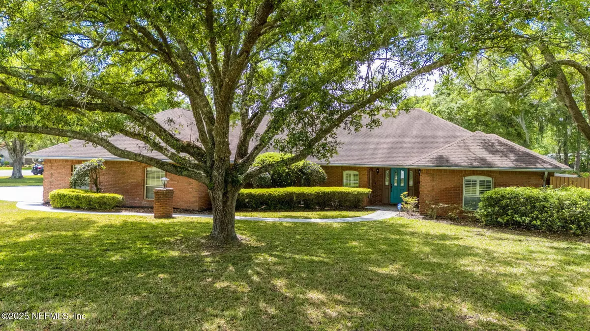Fleming Island, FL 32003,5640 STARLIGHT LN