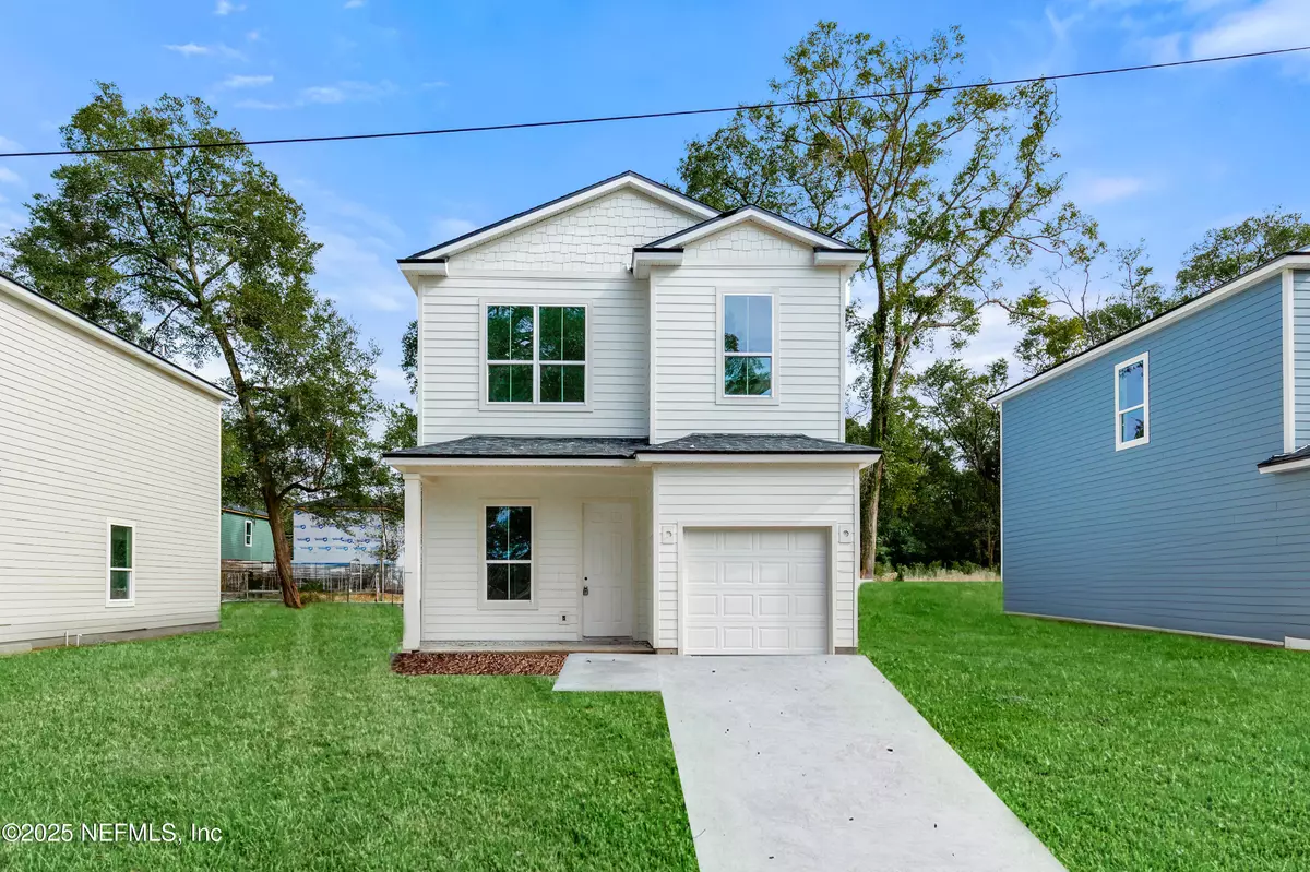Jacksonville, FL 32220,141 COUGAR RD