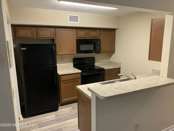 Jacksonville, FL 32244,5473 PINEHAVEN CT