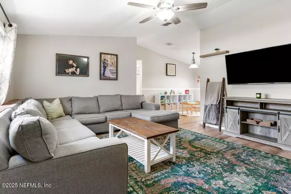 Jacksonville, FL 32225,3211 SOUTHWELL CT