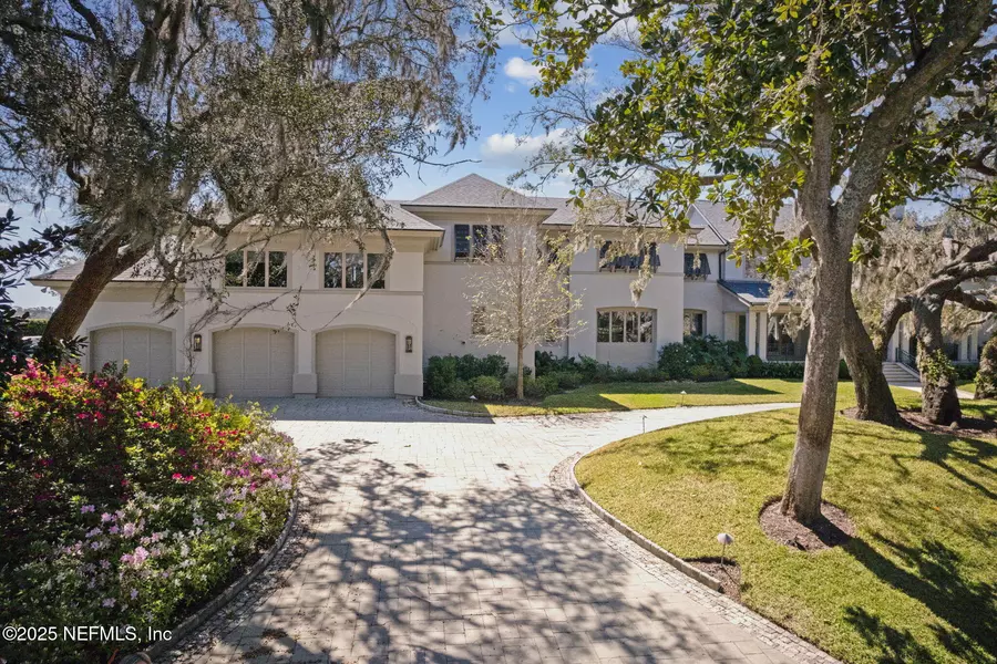 22 MARSH POINT RD, Fernandina Beach, FL 32034