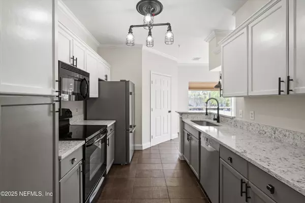 10961 BURNT MILL RD #622, Jacksonville, FL 32256