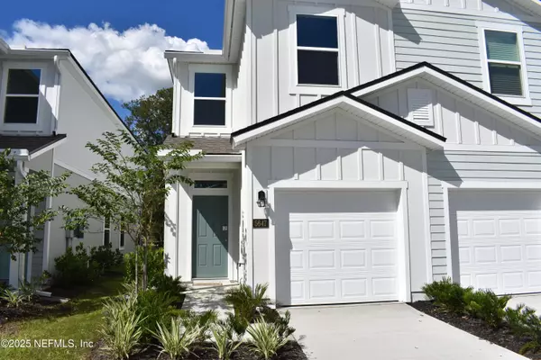 5647 COPPERS EDGE LN, Jacksonville, FL 32254