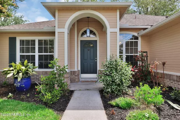 Jacksonville, FL 32224,2833 CANYON FALLS DR