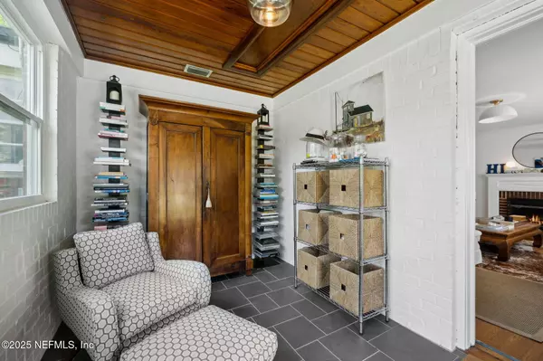 Jacksonville, FL 32207,4045 LONDON RD