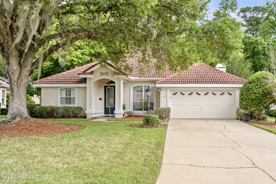 4261 VIA VALENCIA CIR, Jacksonville, FL 32217