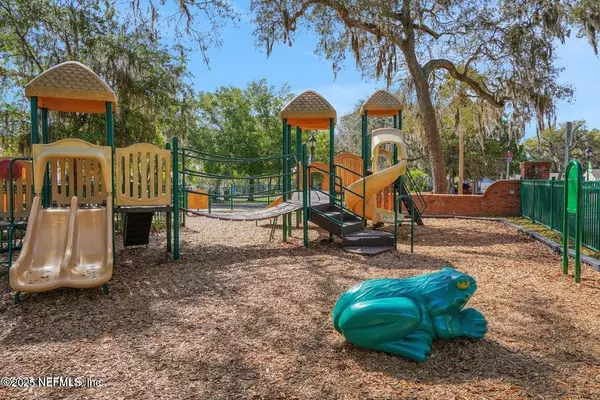 Green Cove Springs, FL 32043,0 WALBURG ST
