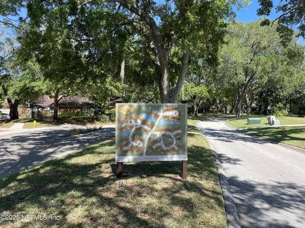 Ponte Vedra Beach, FL 32082,929 SEASHELL LN