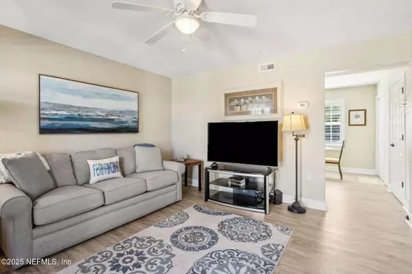 Fernandina Beach, FL 32034,833 TARPON AVE #E