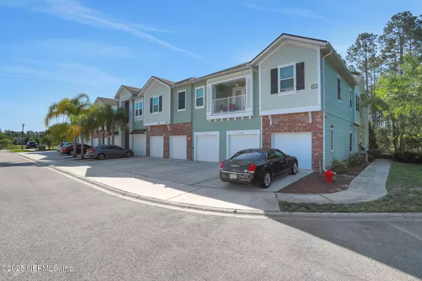 130 BURNETT CT #101, St. Johns, FL 32259