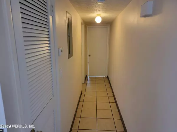 Jacksonville, FL 32210,1443 WINNEBAGO AVE #2