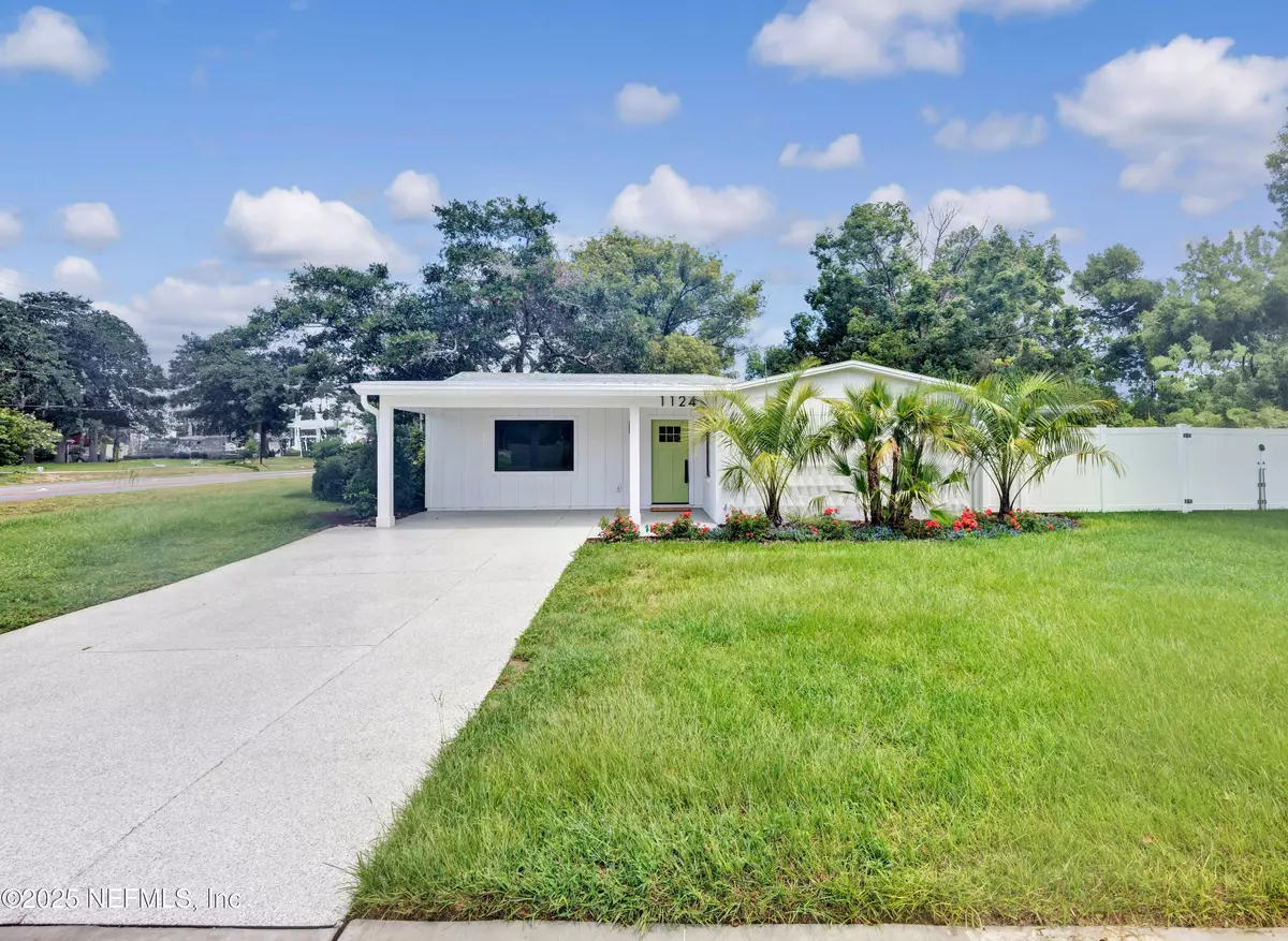 Neptune Beach, FL 32266,1124 OCEANWOOD DR S