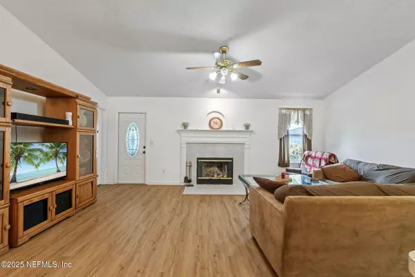 Jacksonville, FL 32244,6583 BIG STONE DR