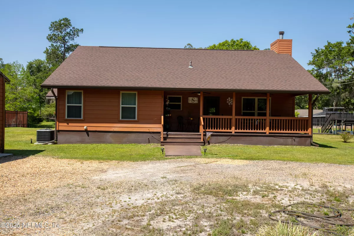 Melrose, FL 32666,5930 ISLAND RD