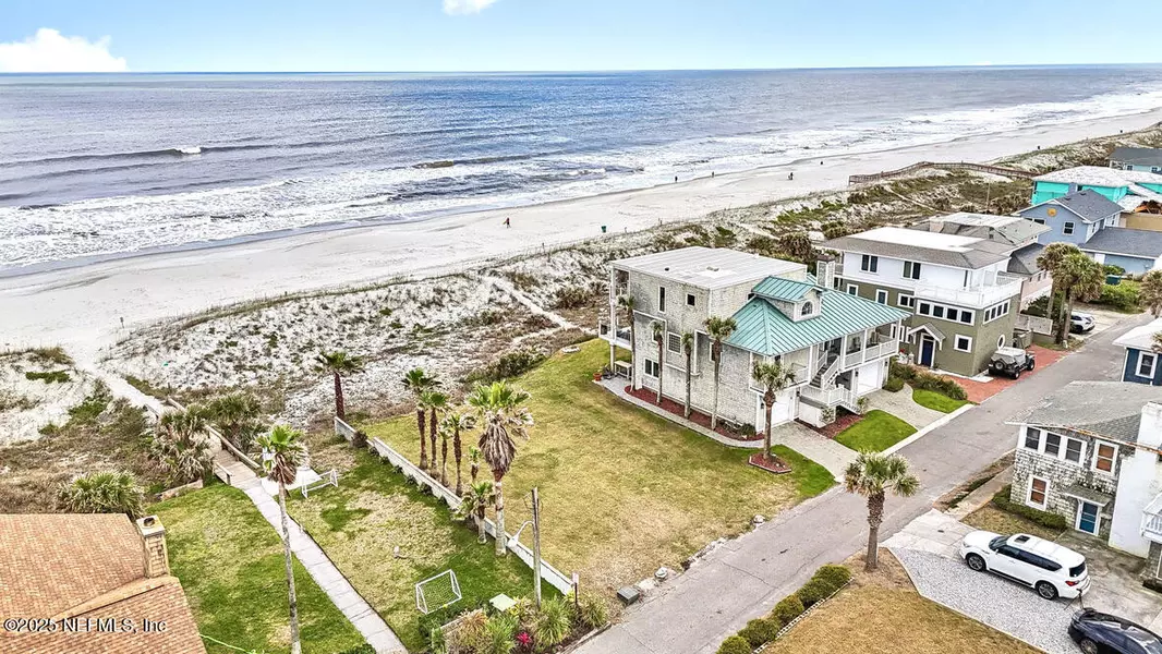 1401 STRAND ST, Neptune Beach, FL 32266