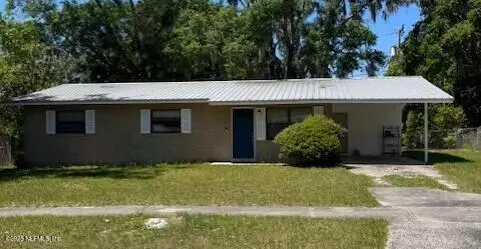Palatka, FL 32177,2418 HUSSON AVE