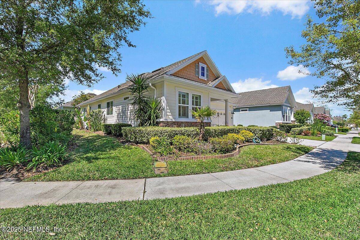 Ponte Vedra, FL 32081,225 GARDEN WOOD DR