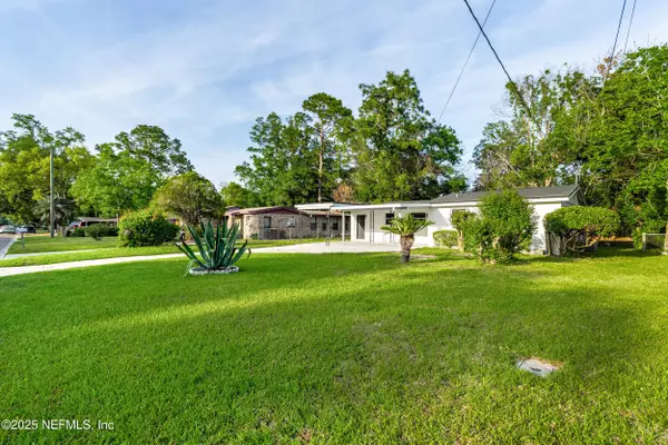 Jacksonville, FL 32208,8921 GREENLEAF RD