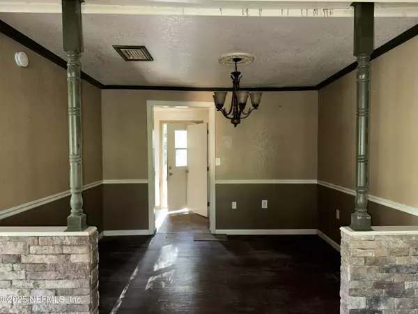 Interlachen, FL 32148,219 JANET AVE