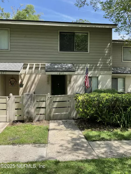 7701 BAYMEADOWS CIR W #1072, Jacksonville, FL 32256