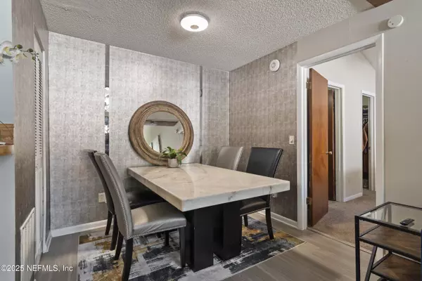 Jacksonville, FL 32246,2527 WHISPERING WOODS BLVD #2