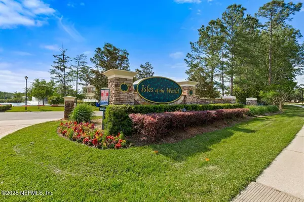 St. Augustine, FL 32092,555 HEDGEWOOD DR