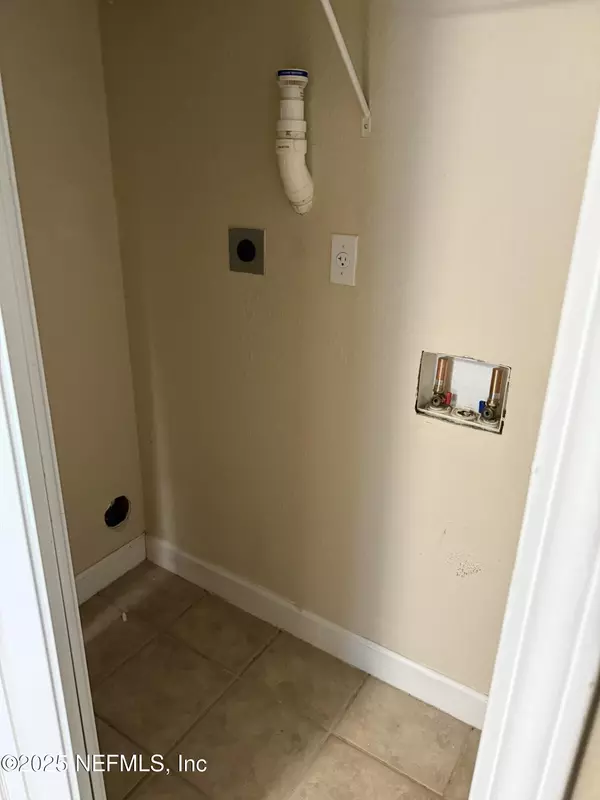 Orange Park, FL 32073,1800 PARK AVE #482