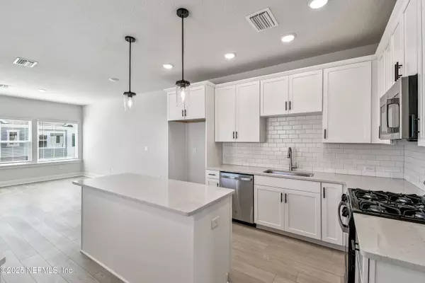 Jacksonville, FL 32256,11116 PANGEA CT