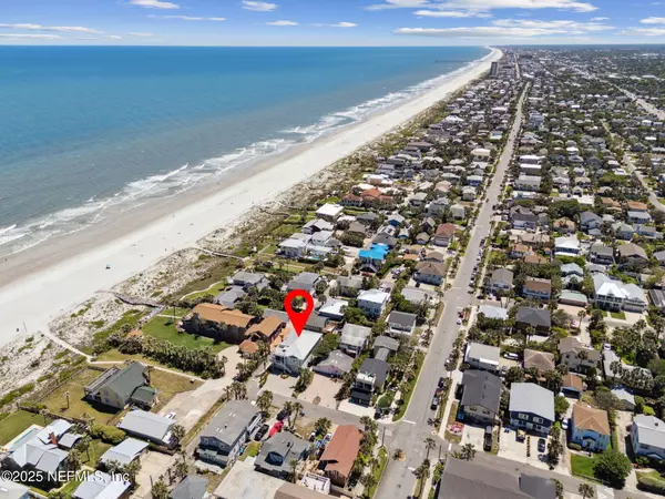 Neptune Beach, FL 32266,111 CHERRY ST