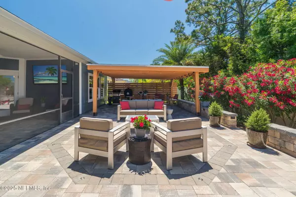 St. Augustine, FL 32095,352 BRONSON Pkwy