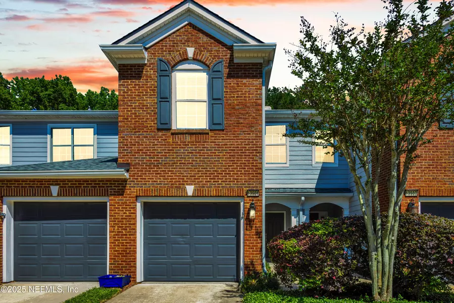 13501 STONE POND DR, Jacksonville, FL 32224