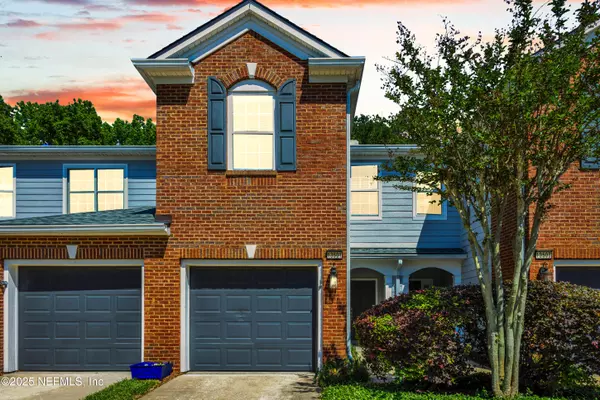 13501 STONE POND DR, Jacksonville, FL 32224