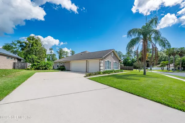 Green Cove Springs, FL 32043,3099 FIVE OAKS LN