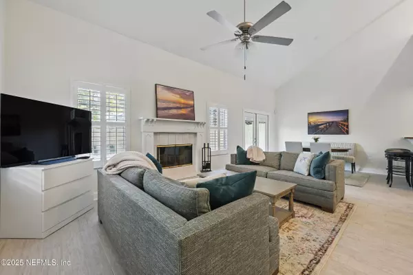 Jacksonville Beach, FL 32250,635 S 10TH AVE