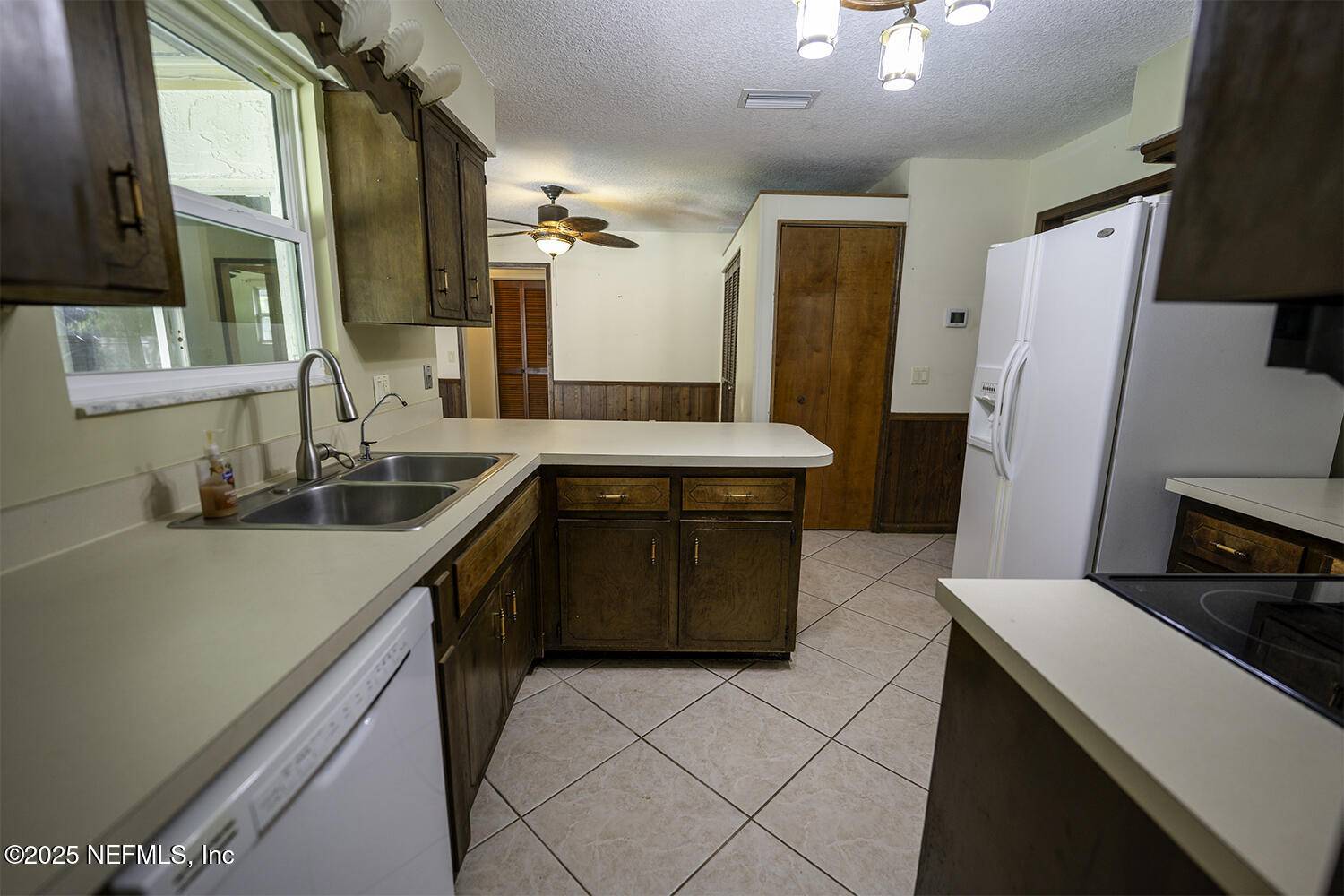Fleming Island, FL 32003,861 HIBERNIA FOREST DR