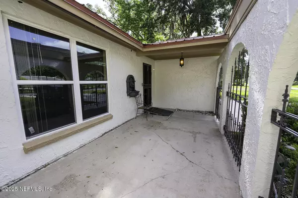 Fleming Island, FL 32003,861 HIBERNIA FOREST DR